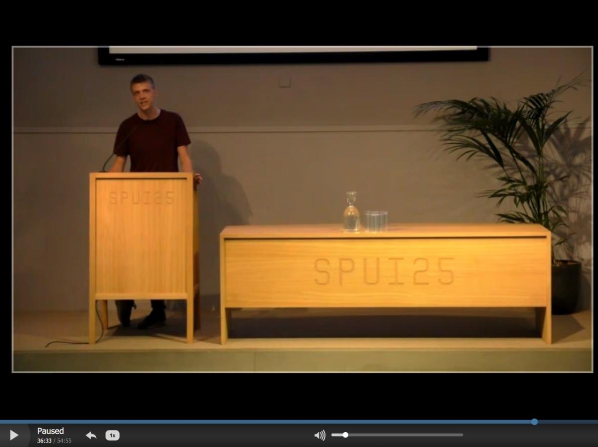 Screenshot van de video livestream van de shortlist-bekendmaking van de Europese Literatuurprijs.