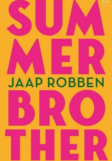 Omslag van de Engelse vertaling. Oranje achtergrond met daarop de tekst: Summer Brother.