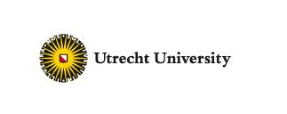 Het logo van de Universiteit Utrecht. Links een abstracte zon, met langs de Latijnse tekst 'Sol Iustitiae Illustra Nos'. In het hart van de zon staat het wapen van de stad Utrecht. Rechts in zwarte letters Utrecht University.