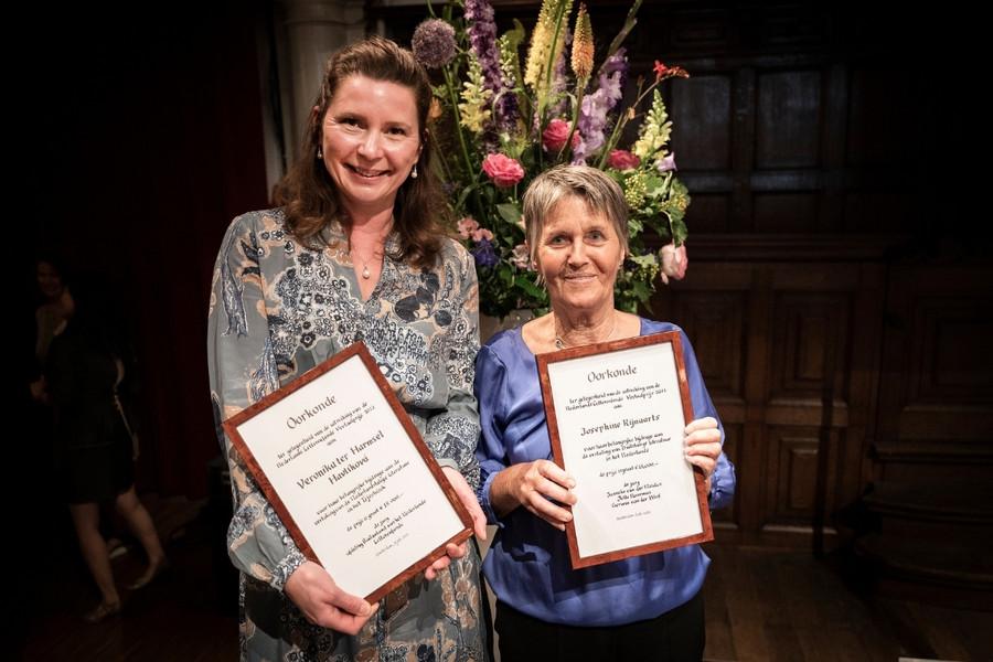 Veronika ter Harmsel Havlíková (l) en Josephine Rijnaarts (r). © Foto: Chris van Houts