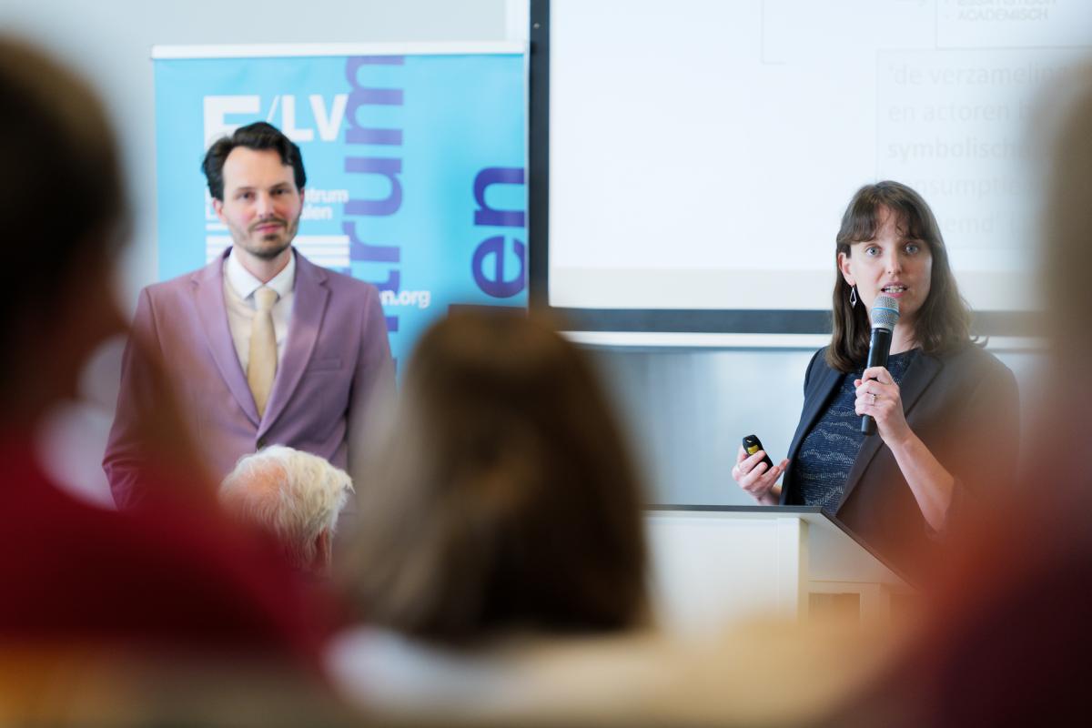 Gys-Walt en Kila geven een lezing tijdens de ELV Studiemiddag